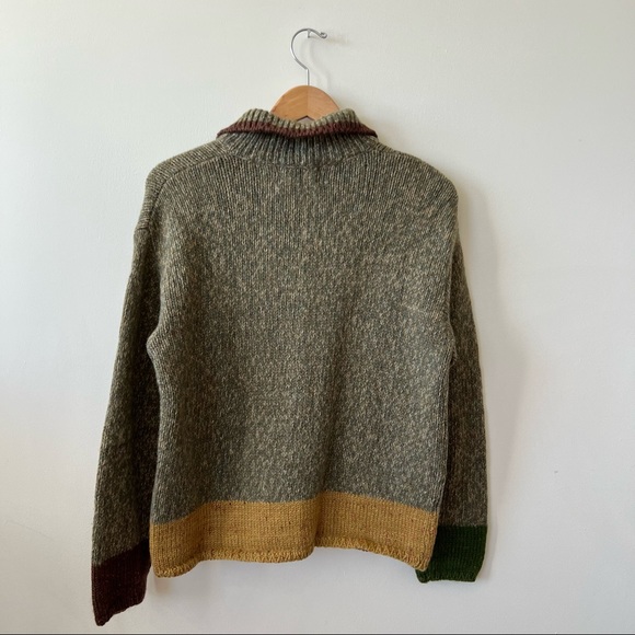 Royal Robbins | Color Block Button Front Sweater Cardigan - Picture 11 of 13